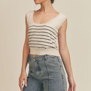 Sadie And Sage Striped Sleeveless Knit Top Cropped Top